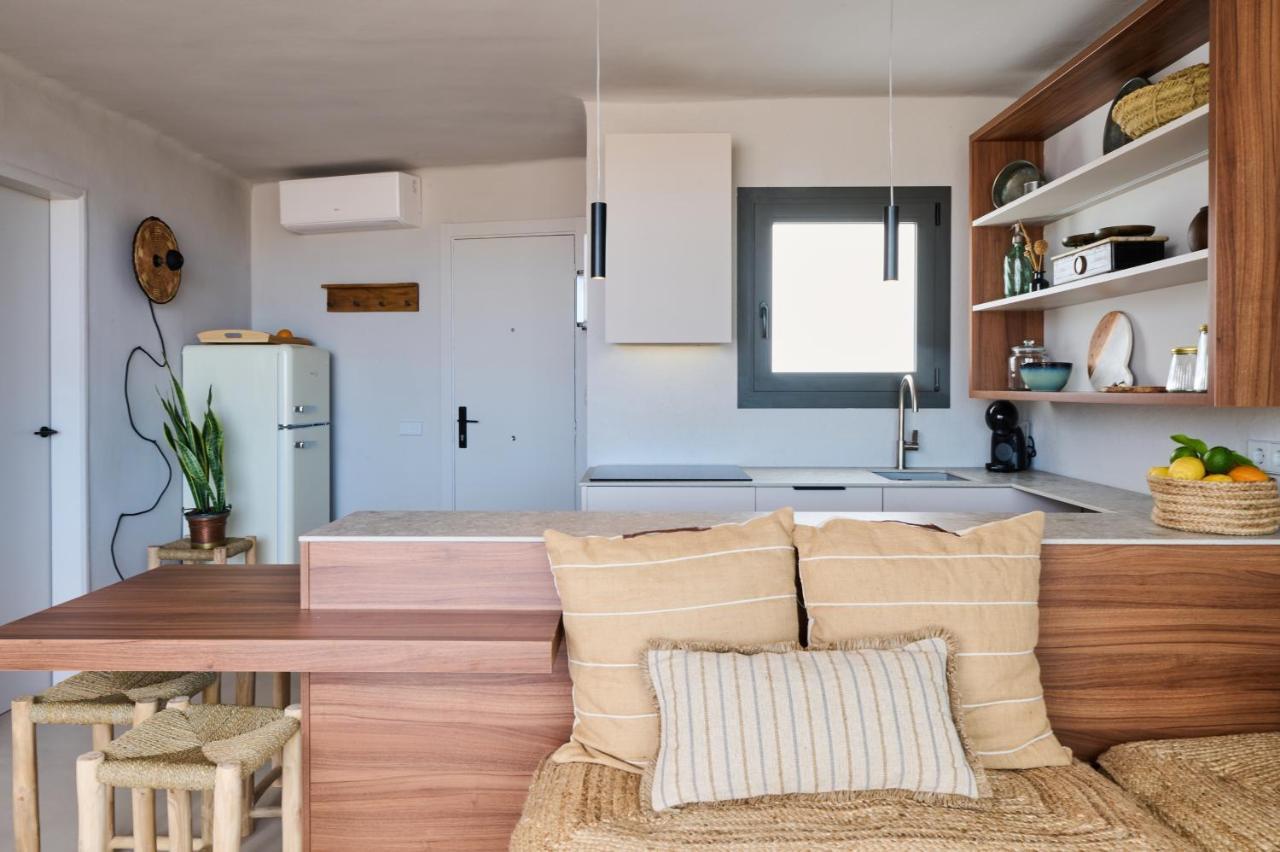 El Rancho At The Beach Blanes Ngoại thất bức ảnh